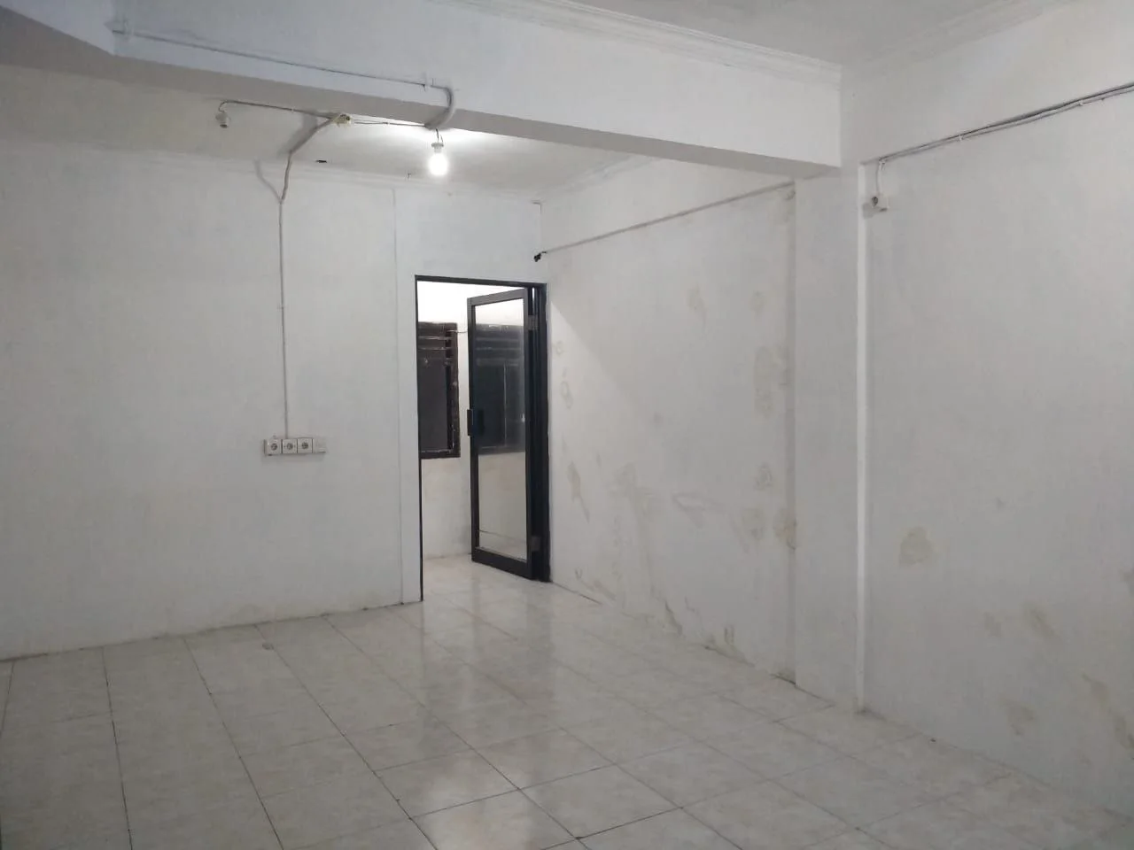 Dijual / Disewakan Ruko 2 Lantai Ngagel Jaya Indah Lokasi Strategis Surabaya Timur - Thumbnail 3