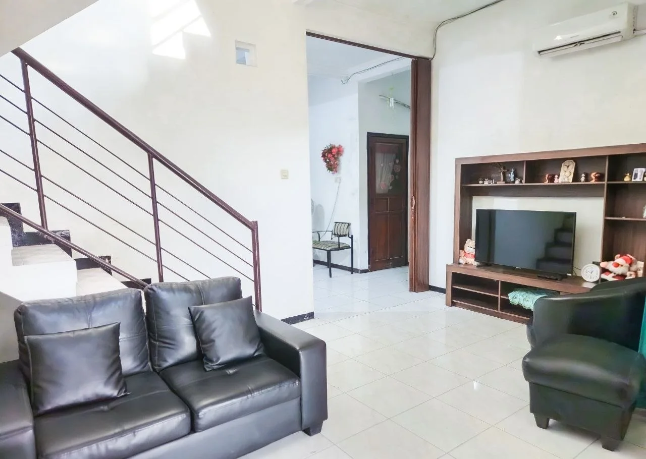 Dijual Rumah 2 Lantai Siap Huni Babatan Pilang Surabaya Barat - Thumbnail 7