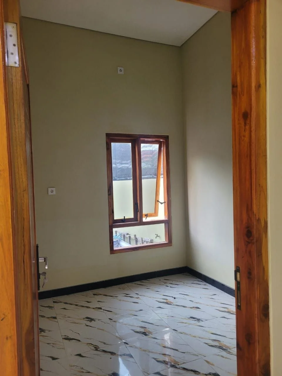 Dijual Rumah Minimalis Siap Huni Pondok Manggala Residence Surabaya Barat - Thumbnail 2
