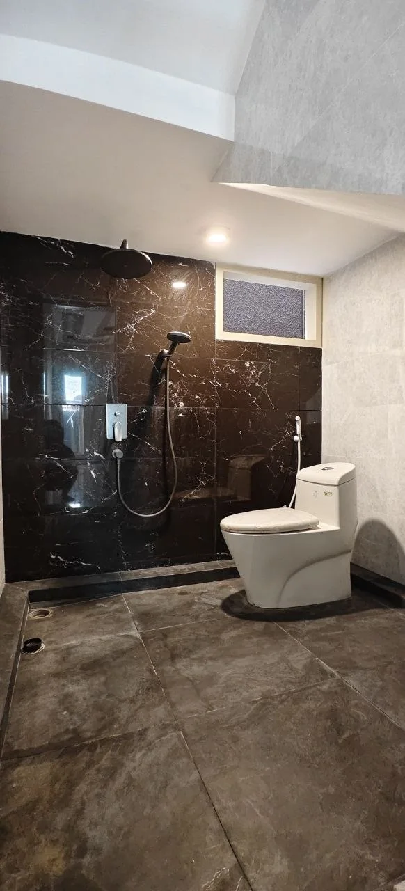 Dijual Rumah Baru Mewah 2 Lantai Siap Huni di Jalan Manukan Indah Surabaya Barat - Thumbnail 5