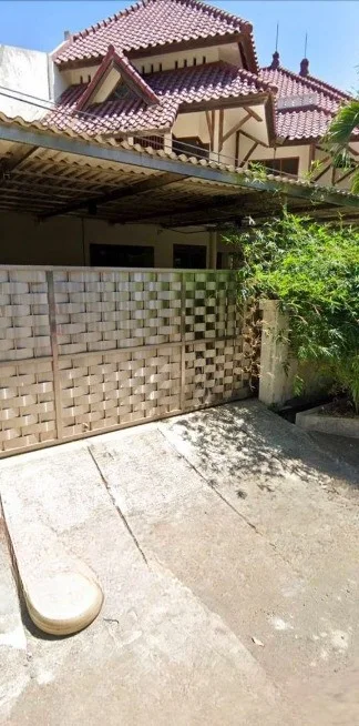 Dijual Rumah Mewah Luas Siap Huni di Wilayah Margorejo Indah Surabaya Selatan