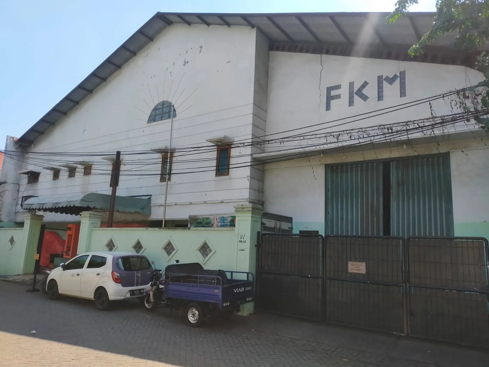 Dijual Gudang Strategis di Darmo Permai Timur, Surabaya Barat