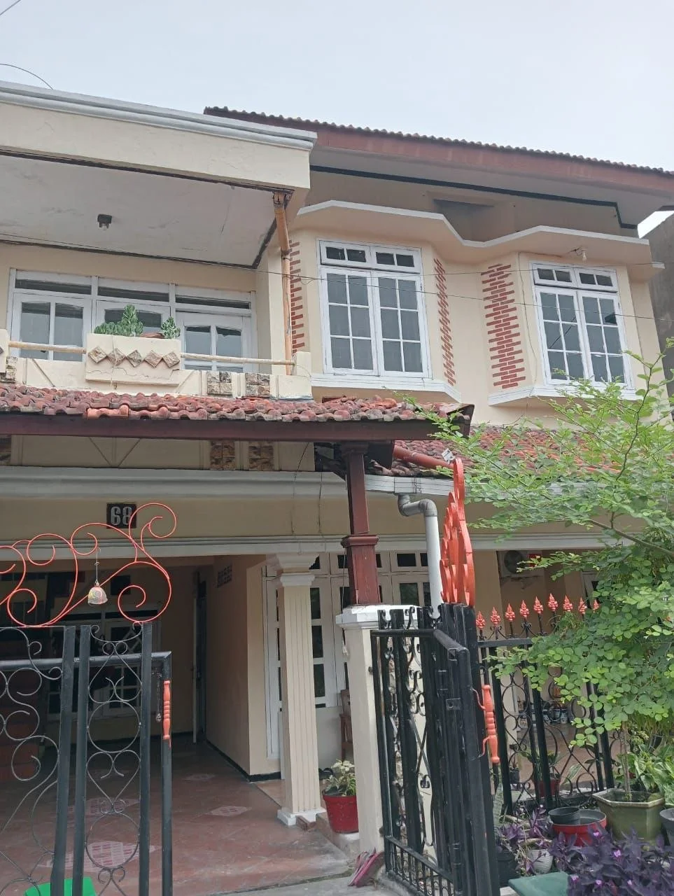 Dijual Rumah Strategis di Jalan Cendrawasih Bunderan Sidoarjo