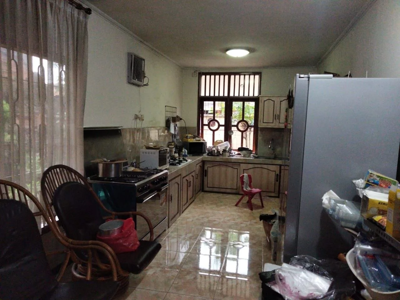 Dijual/Disewakan Rumah Hook Luas Siap Huni di Jalan Gayungsari Surabaya Selatan - Thumbnail 7