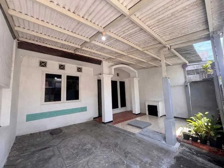 Disewakan Rumah Nyaman Minimalis Siap Huni di Kawasan Pondok Wiguna Regency Surabaya Timur - Thumbnail 2