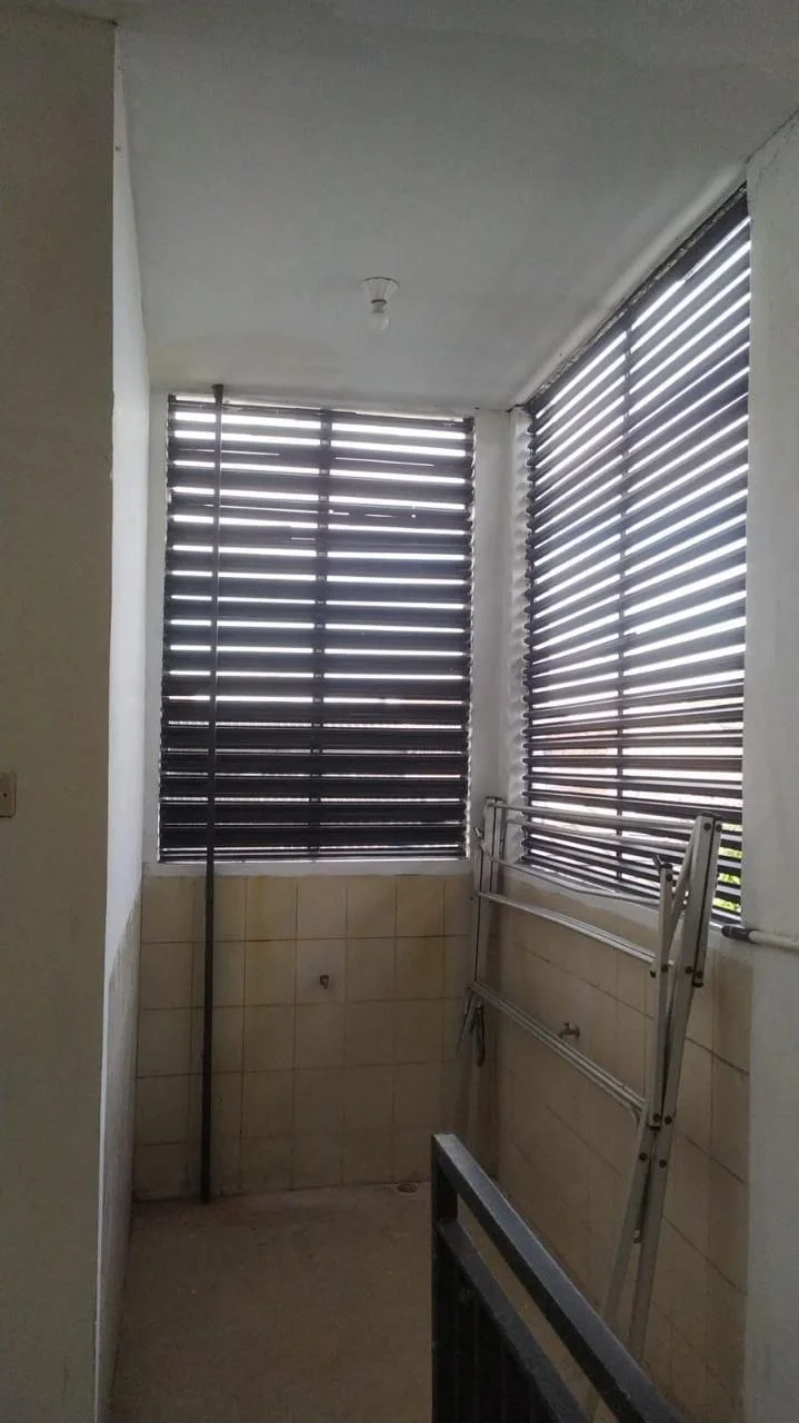 Dijual Rumah Siap Huni di Jalan Medayu Utara Rungkut Surabaya Timur - Thumbnail 7