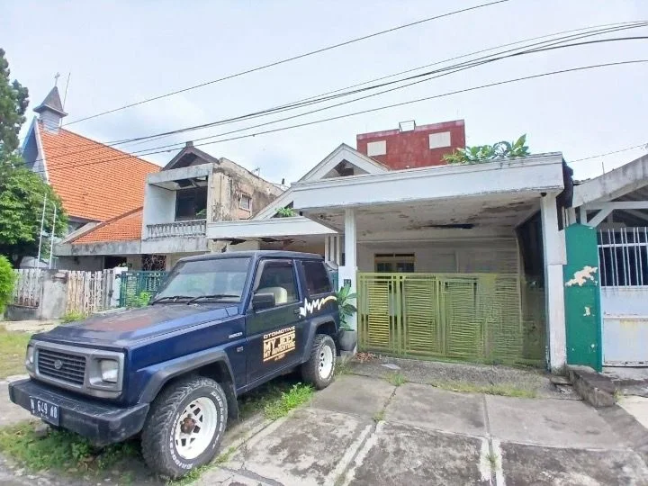 Dijual Rumah Strategis di Jalan Pucang Anom Timur Surabaya Timur