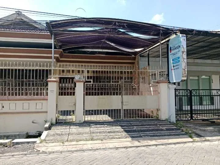 Disewakan Rumah Strategis di Darmo Permai Timur Surabaya Barat - Image 1
