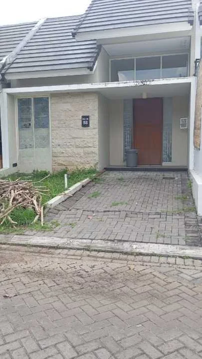 Dijual Rumah Strategis Northwest Park Surabaya Barat