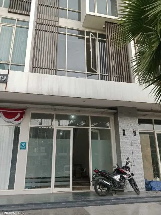 Dijual Ruko di Northwest Boulevard Surabaya Barat