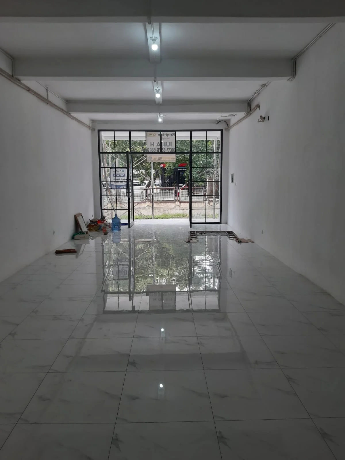 Disewakan Ruko 2 Lantai di Darmo Park 2 Surabaya Barat - Thumbnail 2