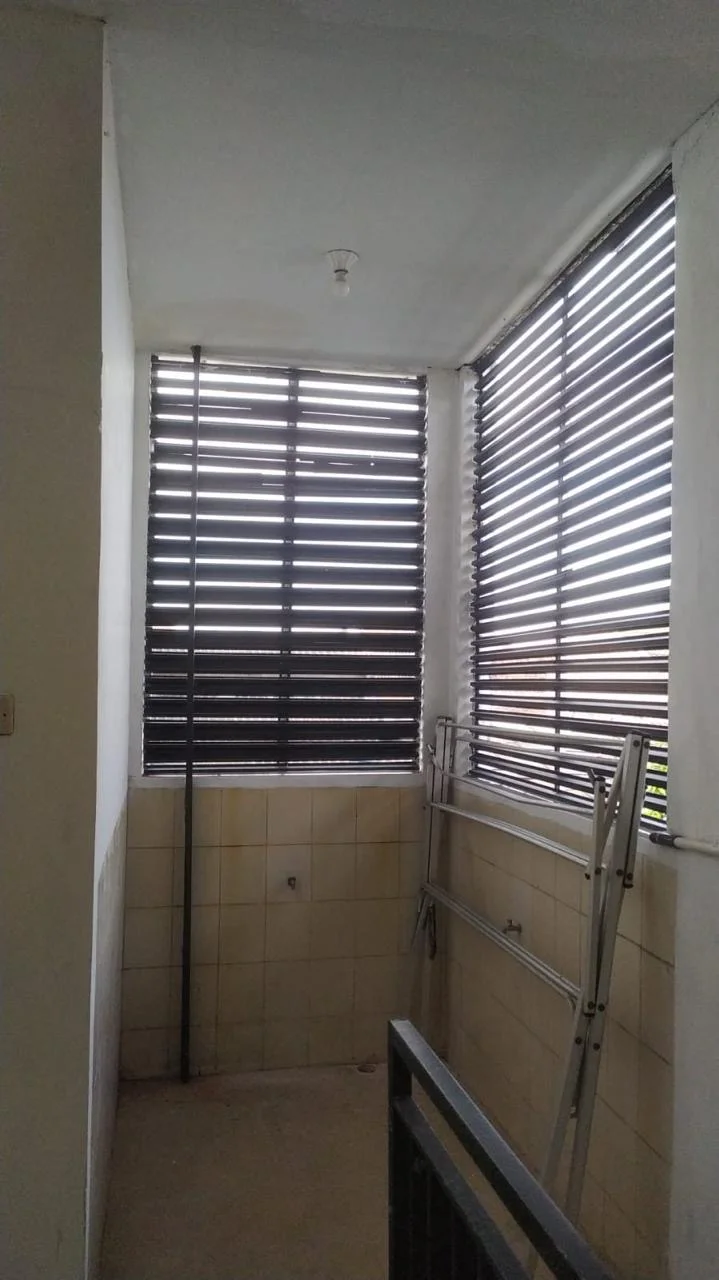 Dijual Rumah Hook Siap Huni 2 Lantai di Jalan Medayu Utara Rungkut Surabaya Timur - Thumbnail 7