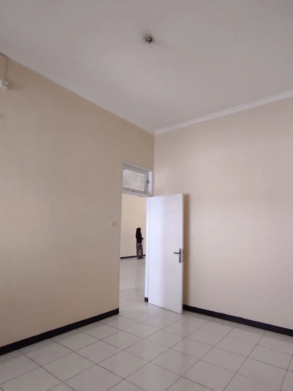Dijual Rumah Bagus Siap Huni di Bendul Merisi Selatan Surabaya Selatan - Thumbnail 7
