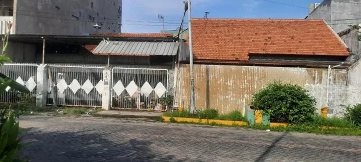 Dijual Cepat Rumah Hitung Tanah Dekat Dengan Kampus Ubaya Cocok Untuk Kos Kosan Surabaya Selatan