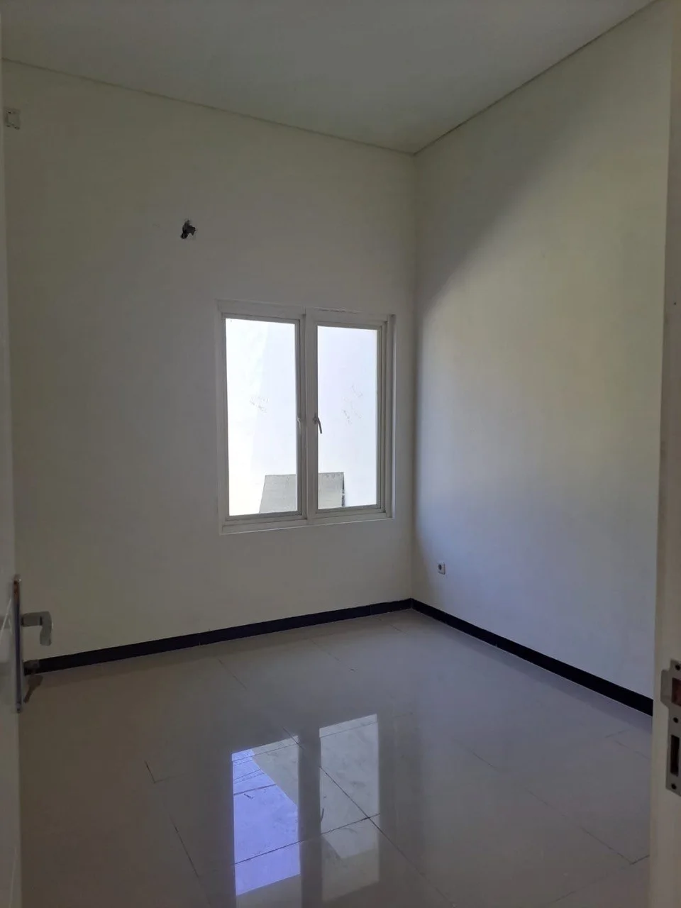 Dijual Rumah Baru Gress 2 Lantai Minimalis Harga Dibawah 2M di Wilayah Mulyosari BPD Surabaya Timur - Thumbnail 6