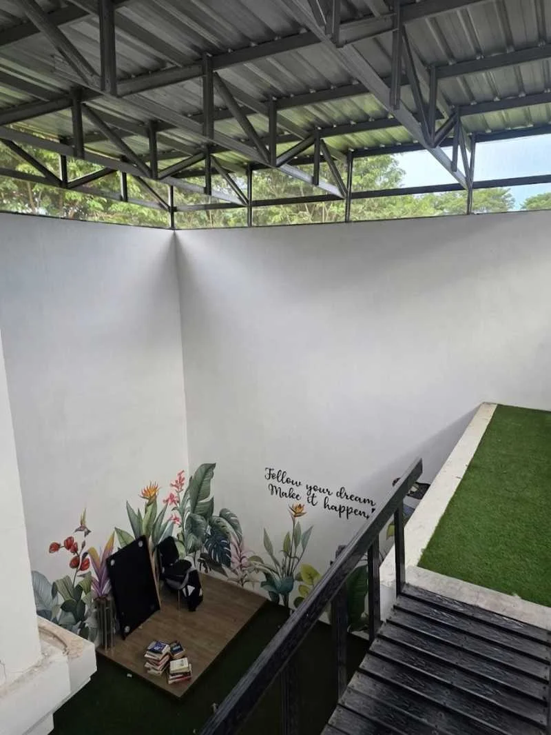Dijual/Disewakan Rumah Minimalis di Long Beach Pakuwon City Surabaya Timur (bbaa) - Thumbnail 8