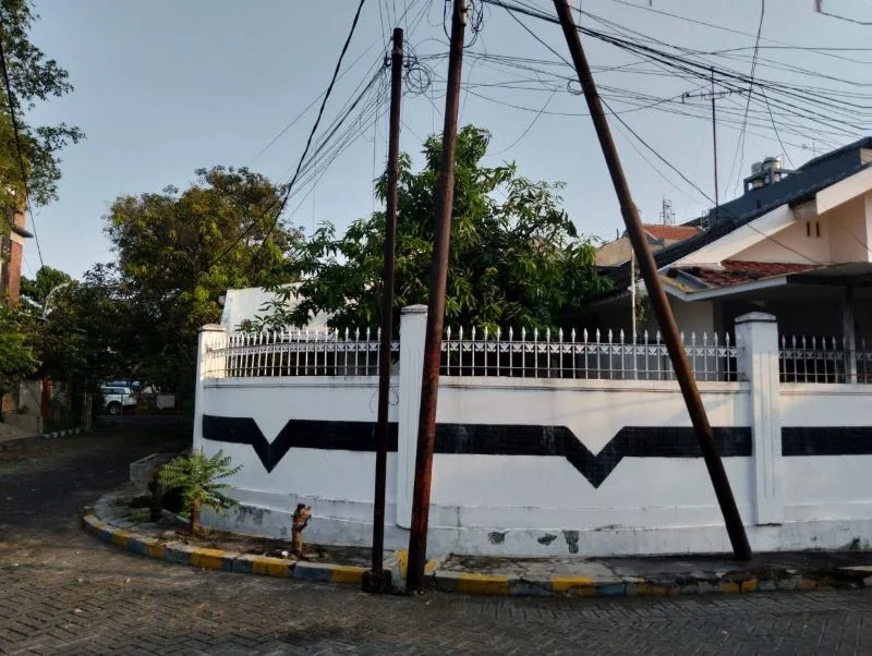 Dijual Rumah Hook Strategis di Jalan Wisma Permai Surabaya Timur - Thumbnail 5