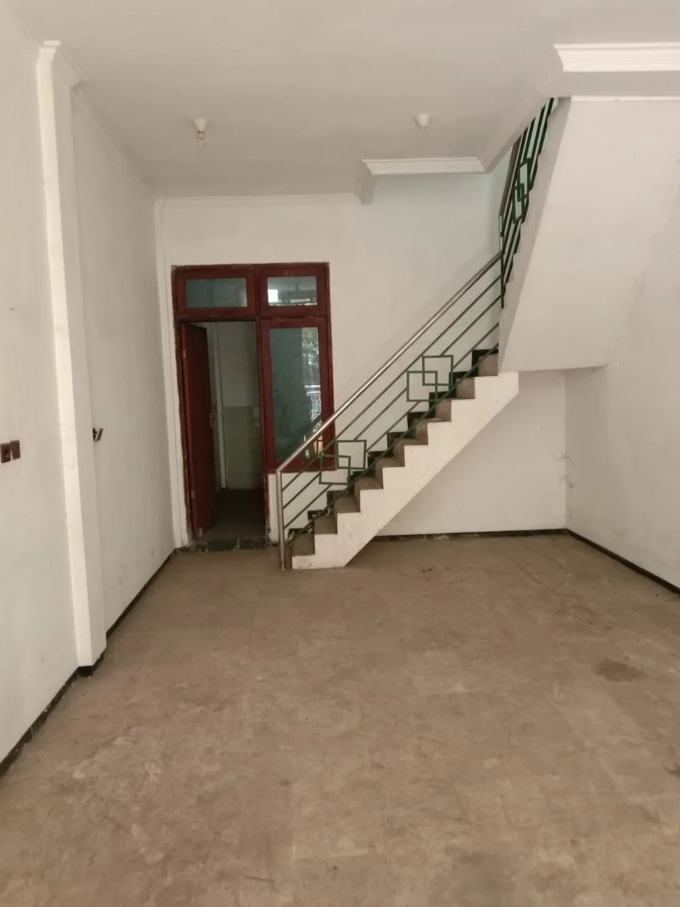 Disewakan Ruko Siap Huni di Jalan Ngagel Jaya Utara Surabaya Timur - Thumbnail 3