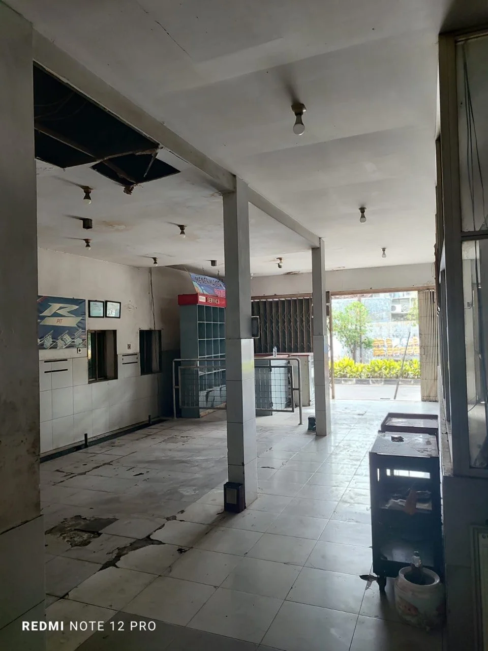 Dijual/Disewakan Toko 1 Lantai Hook Strategis di Kawasan Jalan Kalasan Pacar Keling Surabaya Timur - Thumbnail 8