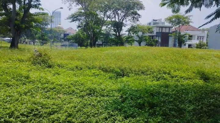 Dijual Tanah Kavling Premium Luas Strategis di Bukit Golf International Surabaya Barat