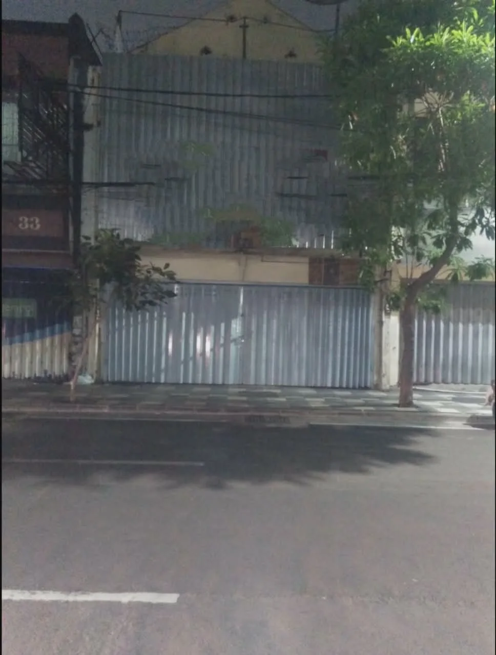 Dijual/Disewakan Ruko Komersial Murah 2 Lantai Strategis di Raya Kertajaya Surabaya Timur - Image 1