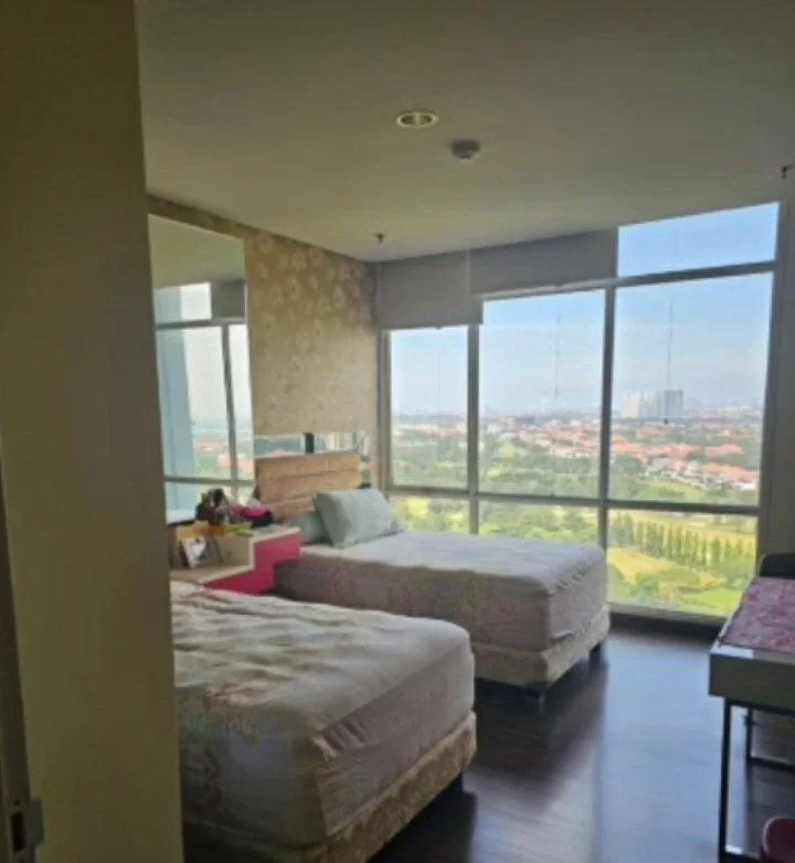 Dijual Apartemen Mewah The Adhiwangsa di Surabaya Barat - Thumbnail 6