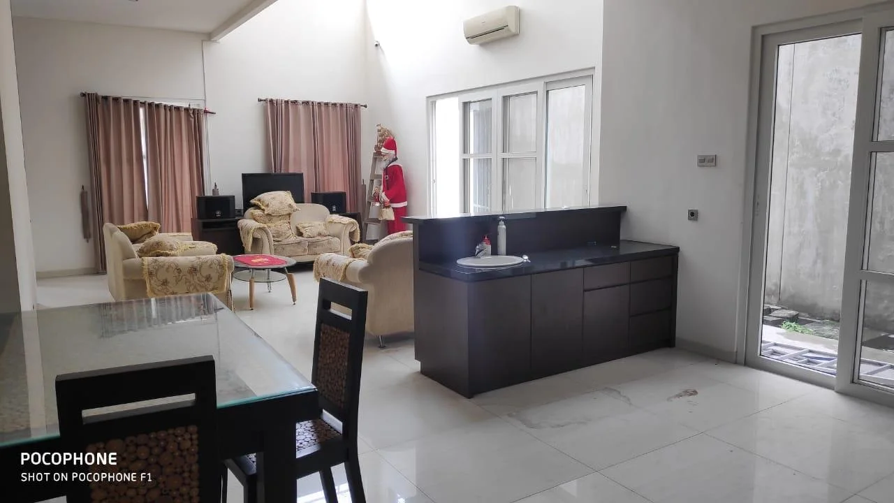 Jual Rumah Mewah 2 Lantai di San Antonio Pakuwon City Surabaya Timur - Thumbnail 8