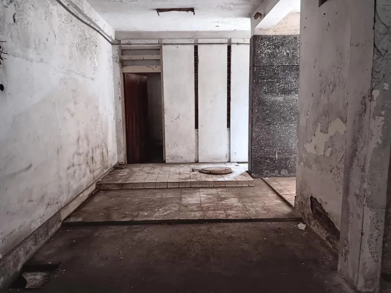 Dijual Rumah Hitung Tanah di Jalan Sulawesi Surabaya Timur - Thumbnail 4