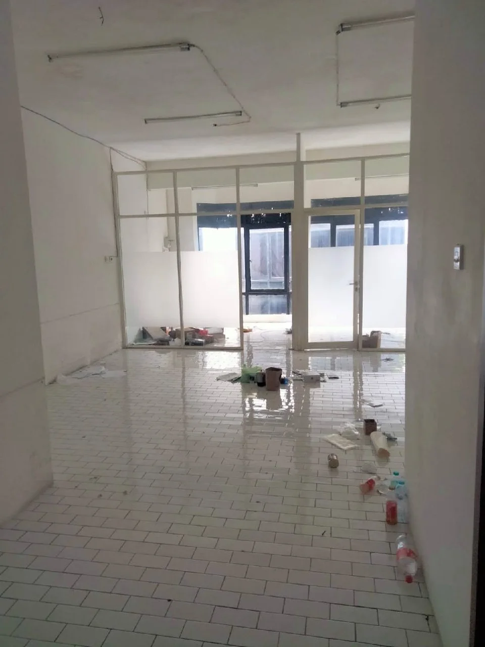 Dijual Ruko Lokasi Strategis di Kedungdoro Surabaya Pusat - Thumbnail 3
