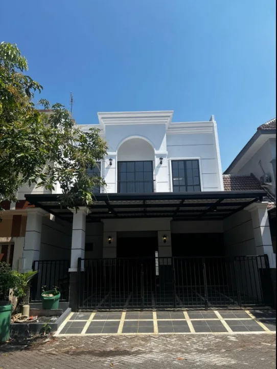 Dijual Rumah Baru Murah 2 Lantai American Classic Style di Pondok Mutiara Regency Sidoarjo