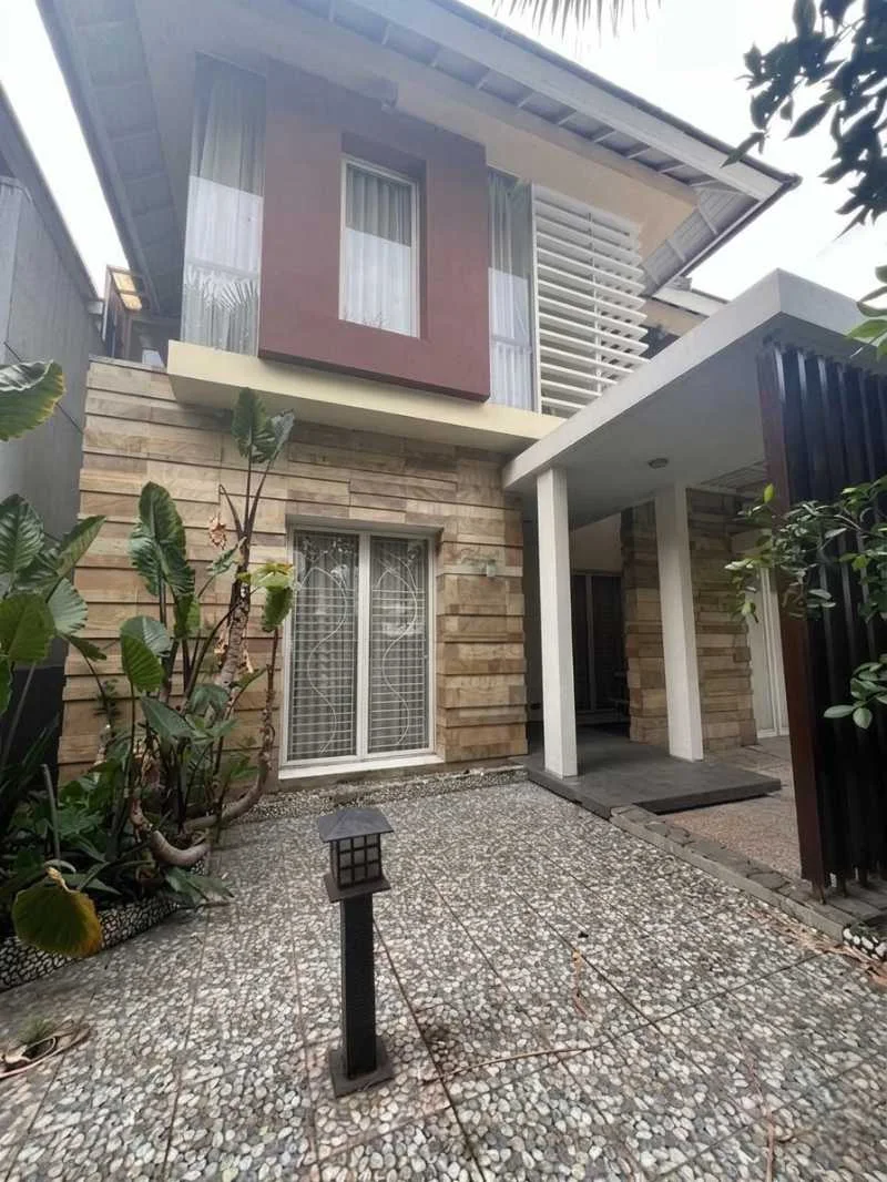 Dijual Rumah Minimalis Modern di Diamond Hill Citraland Surabaya Barat - Image 1
