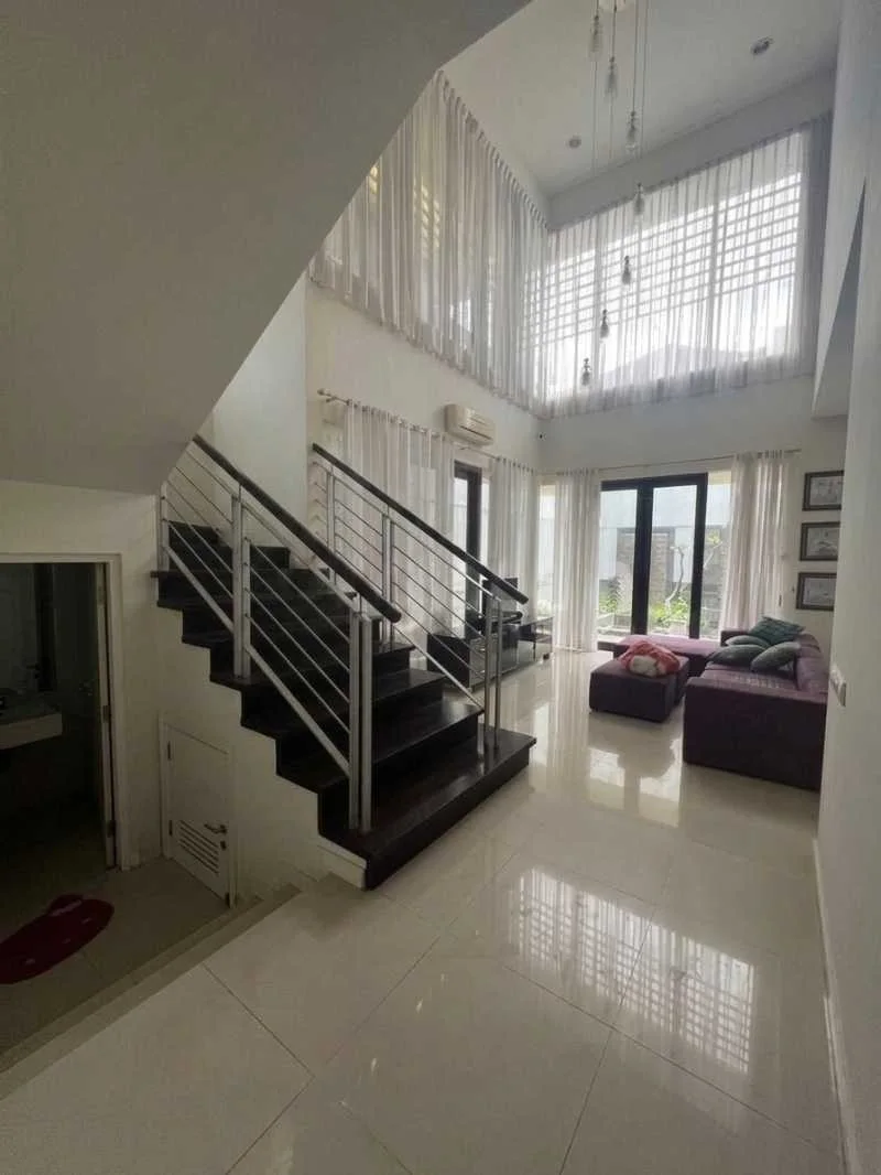 Dijual Rumah Minimalis Modern di Diamond Hill Citraland Surabaya Barat - Thumbnail 3