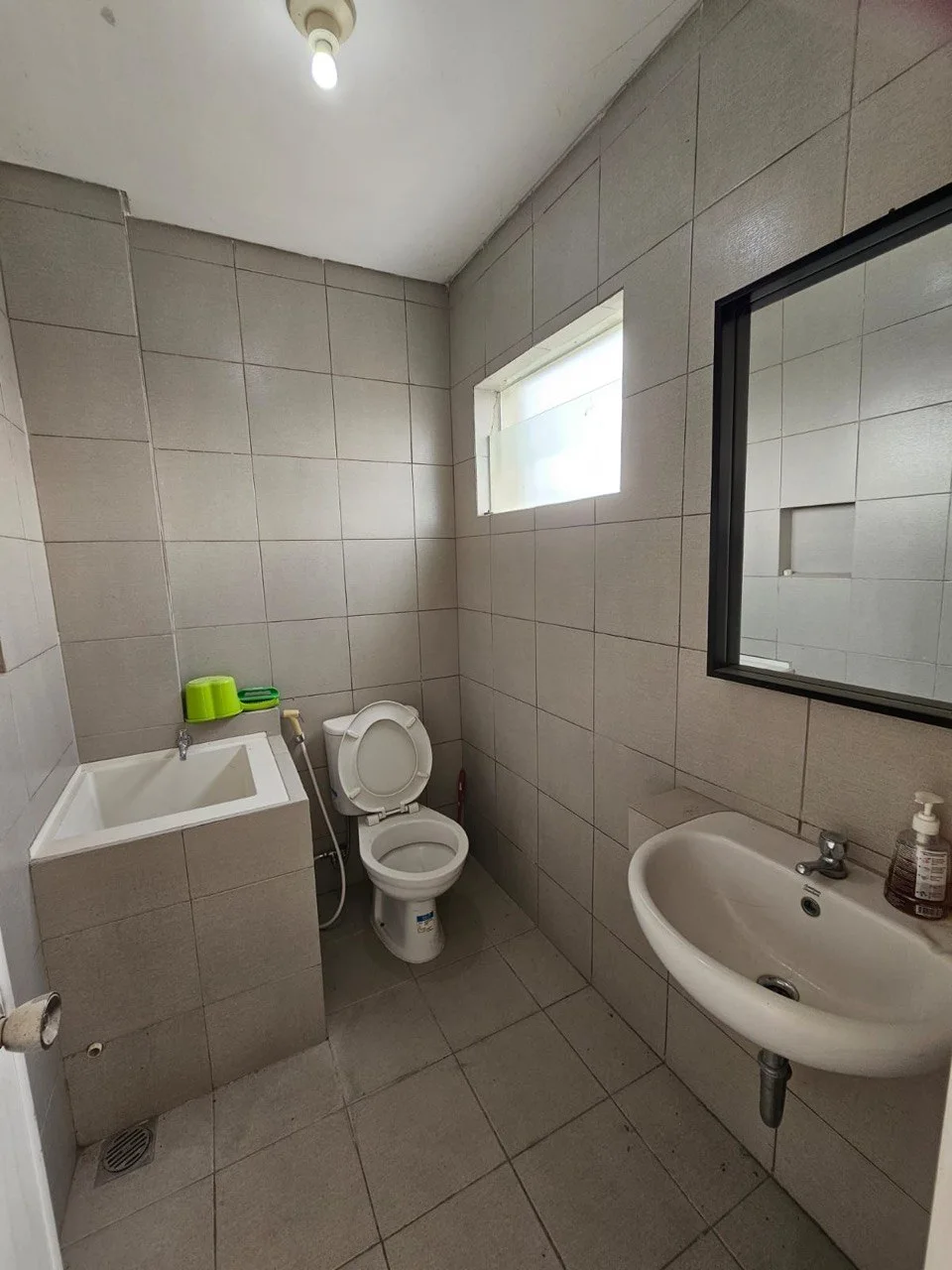Dijual Ruko Siap Pakai di Palma Galeria Citraland Utara Surabaya Barat - Thumbnail 5