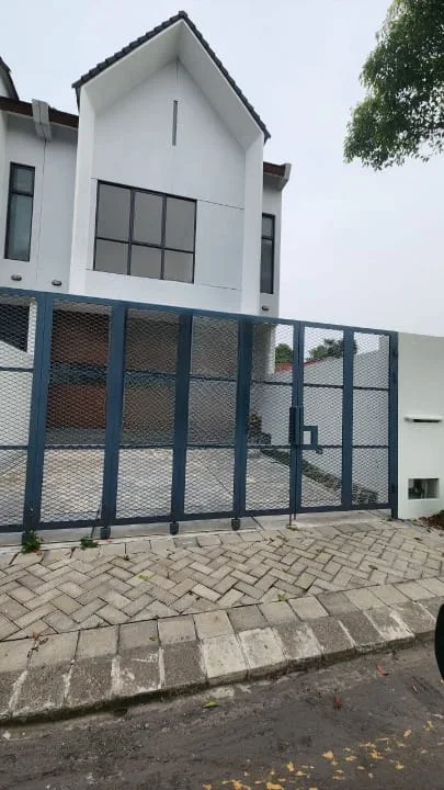 Jual Rumah Baru Siap Huni Furnished Bukit Palma Citraland Utara Surabaya