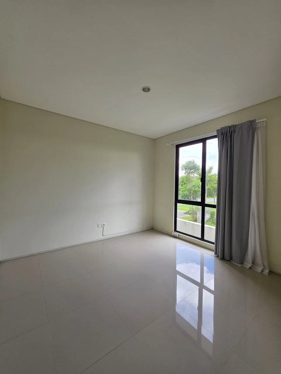 Jual Murah Rumah 2 Lantai Baru Northwest Lake Citraland Surabaya Barat - Thumbnail 6