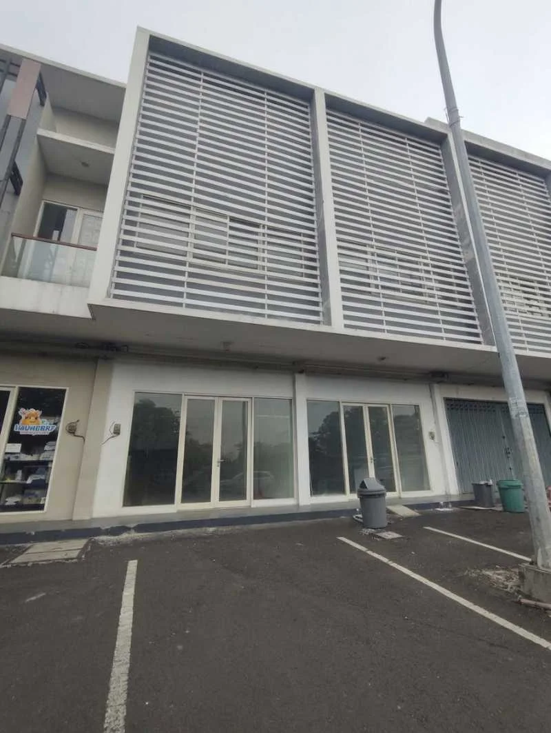 Disewakan Ruko Strategis di Palma Galeria Citraland Surabaya Barat