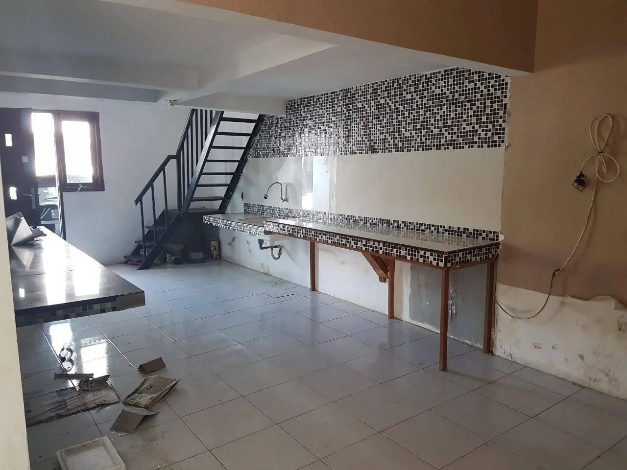 Jual Rumah 1 Lantai Strategis di Palma Grandia Citraland Utara Surabaya Barat - Thumbnail 5