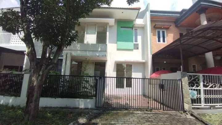 Dijual Rumah 2 Lantai di Bukit Palma Citraland Surabaya Barat