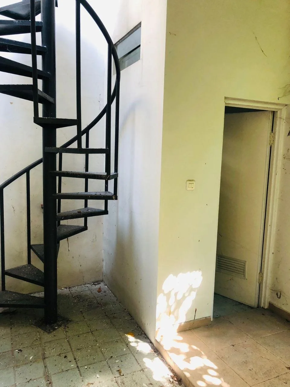 Dijual Rumah 2 Lantai di Bukit Palma Citraland Surabaya Barat - Thumbnail 7