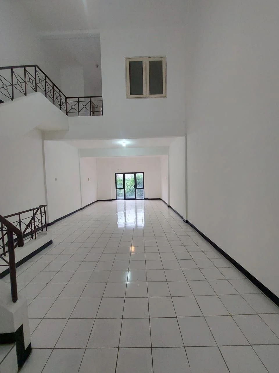 Jual Ruko 2 Lantai Jejer Lokasi Strategis di Jalan Kenjeran Surabaya Utara - Thumbnail 2