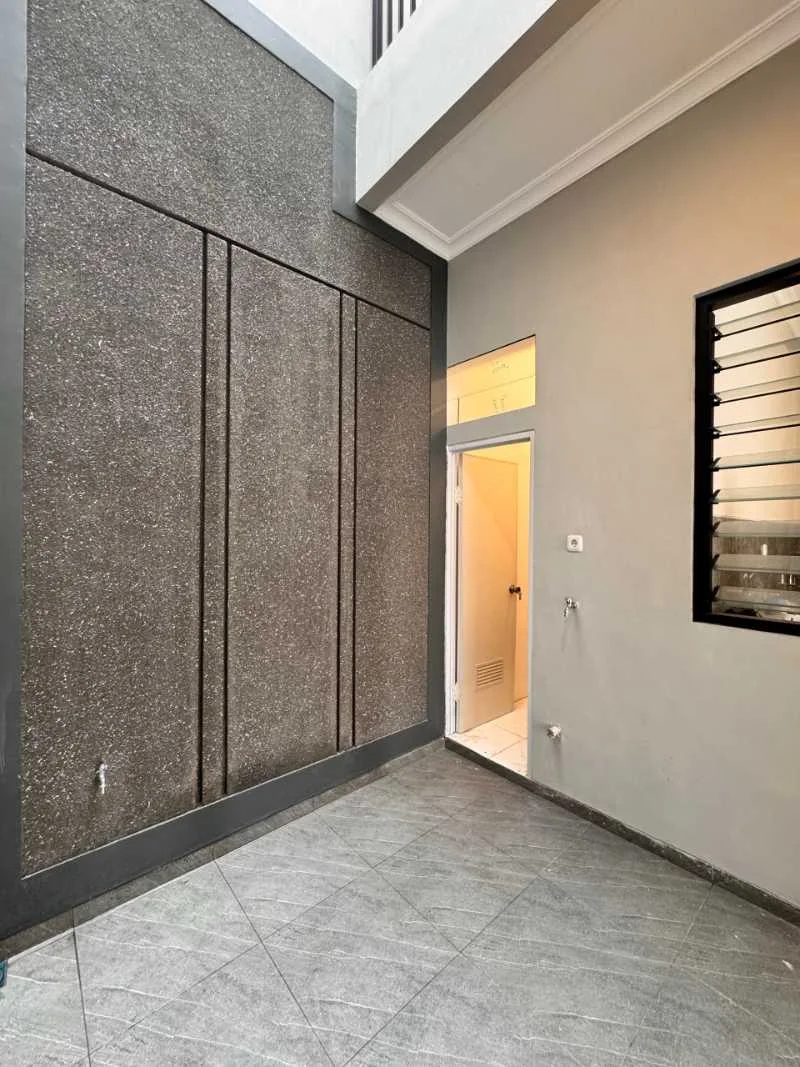 Dijual Rumah Modern di Kawasan Manyar Surabaya Selatan - Thumbnail 4