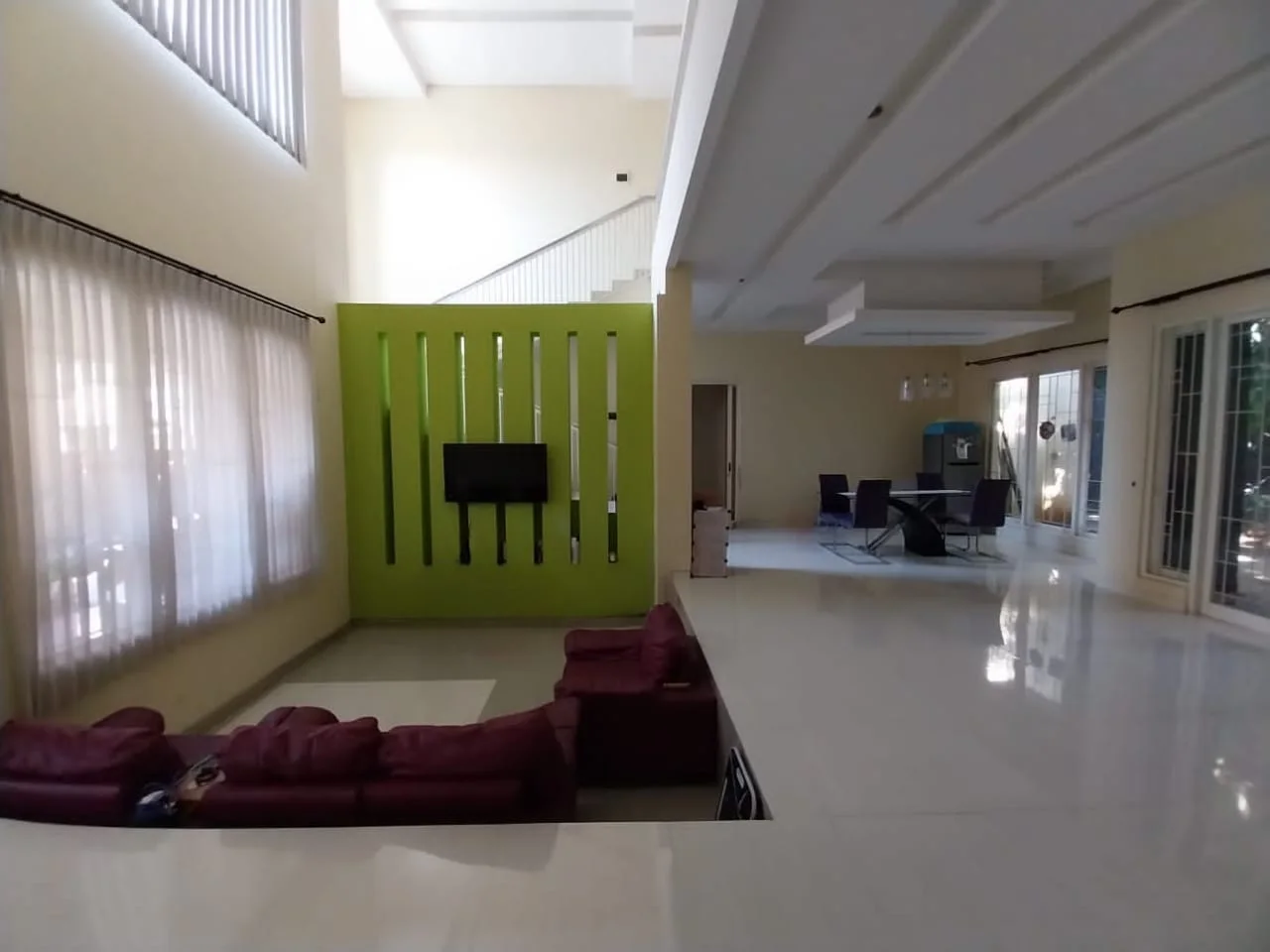 Dijual Rumah 2 Lantai Dekat MERR dan Transmart SHMStrategis Rungkut Surabaya Timur