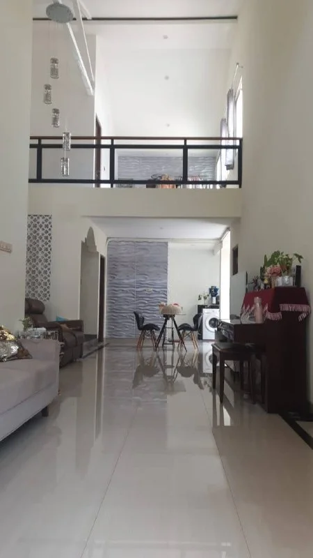 Dijual Rumah Siap Huni Lokasi Strategis di Simpang Darmo Permai Surabaya Barat - Thumbnail 4