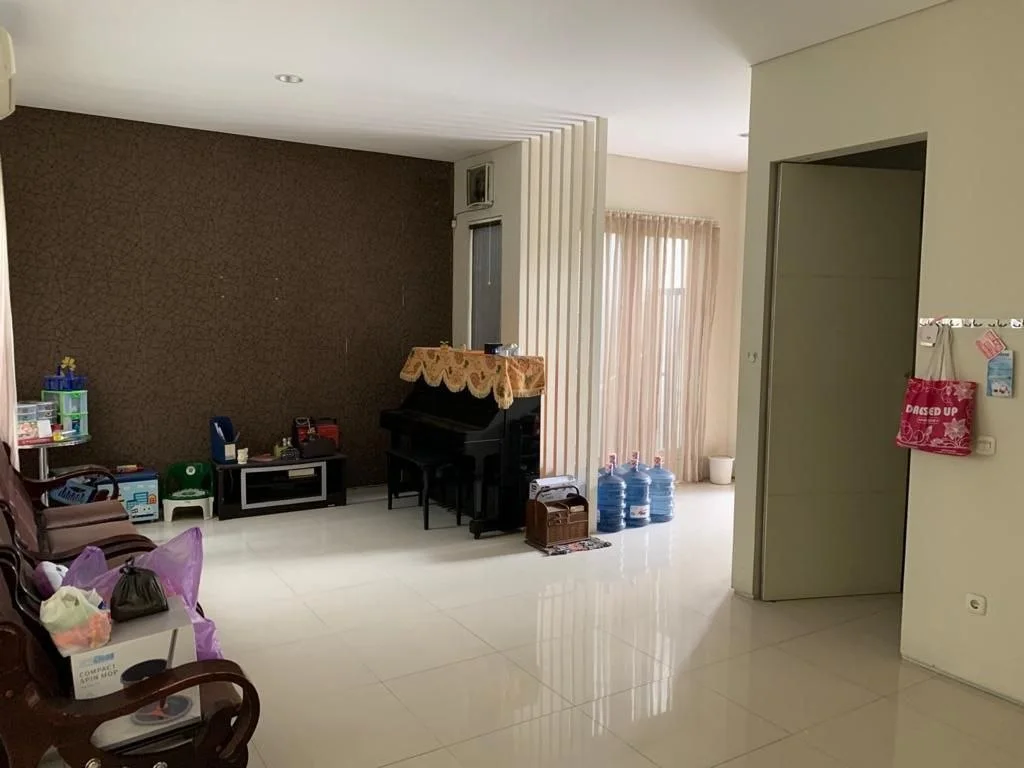 Dijual Cepat Rumah Siap Huni di Palma Grandia Citraland Surabaya Barat - Thumbnail 3