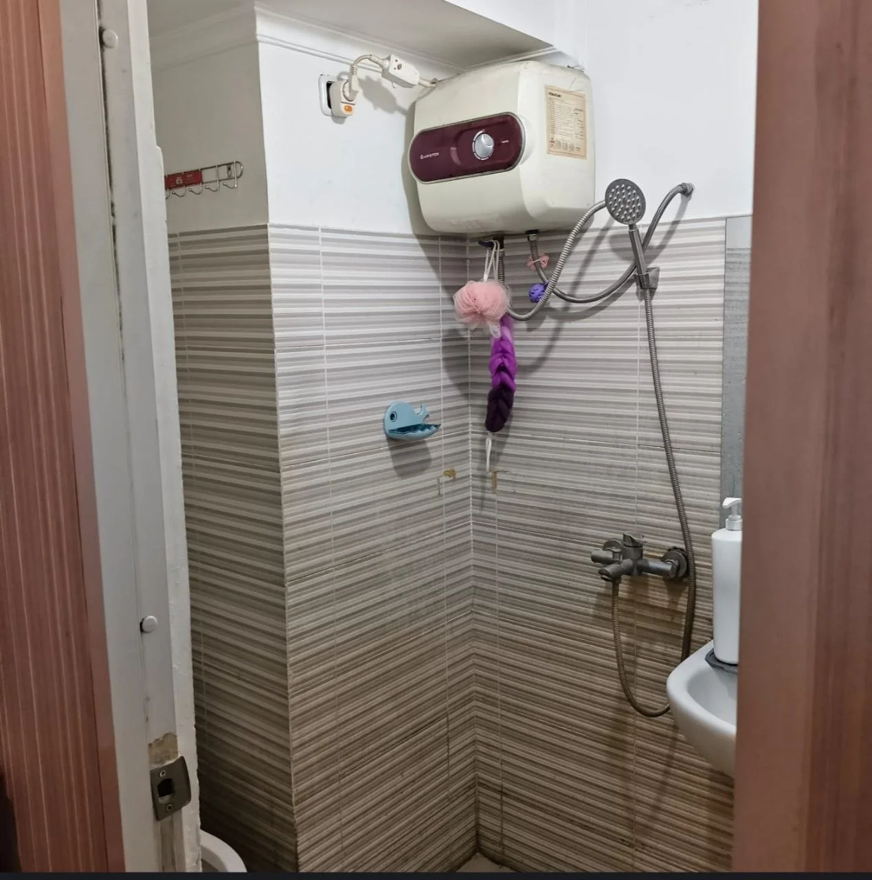 Dijual/Disewakan Apartemen Full Furnished di Puncak Bukit Golf Surabaya Barat - Thumbnail 5