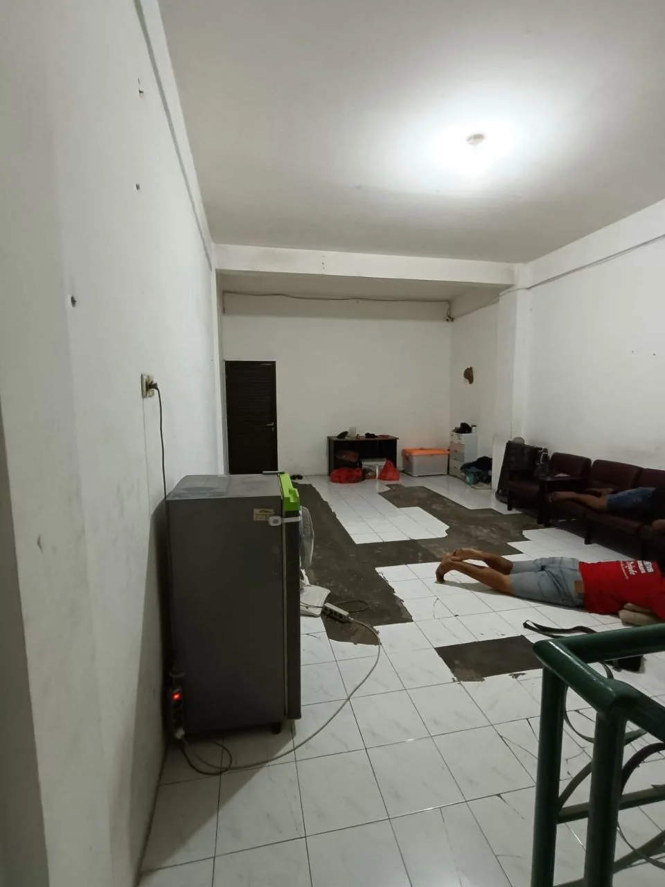 Dijual Cepat Ruko 3,5 Lantai di Pengampon Square Surabaya Pusat - Thumbnail 6