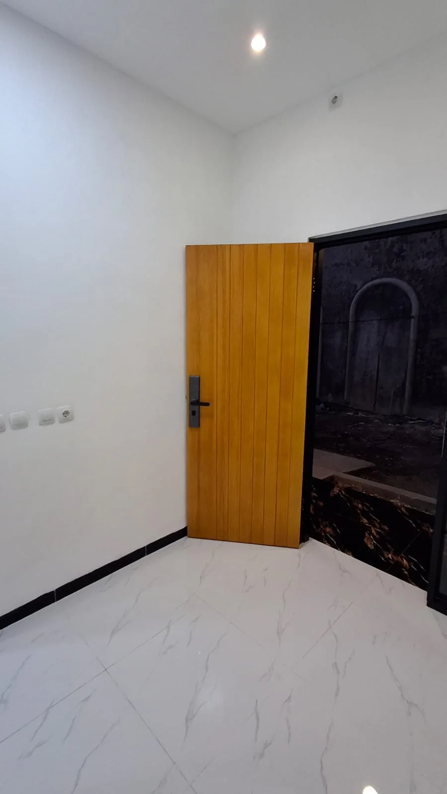 Dijual Rumah 2 Lantai Minimalis Modern di Wonosari Kidul Surabaya Selatan - Thumbnail 4