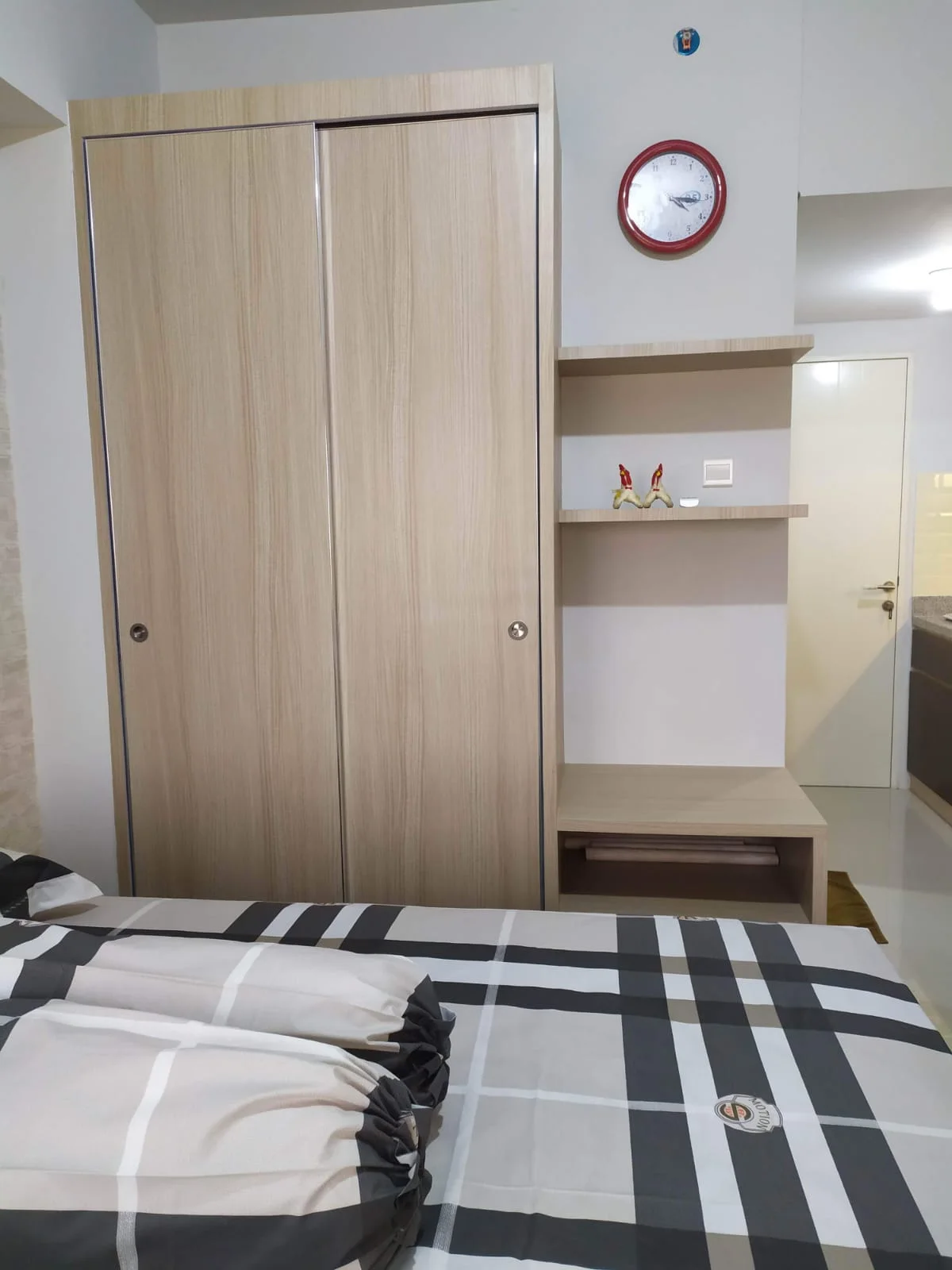 Dijual Apartemen Cornell Studio Full Furnished Depan Universitas Ciputra, Citraland, Surabaya Barat - Thumbnail 3