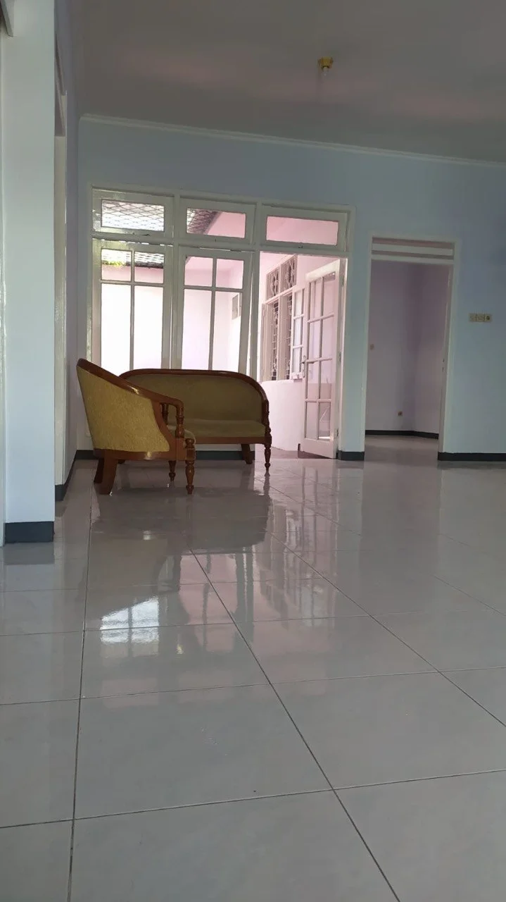 Dijual Rumah Cantik dan Nyaman di Kawasan Nirwana Eksekutif Surabaya Timur - Thumbnail 3