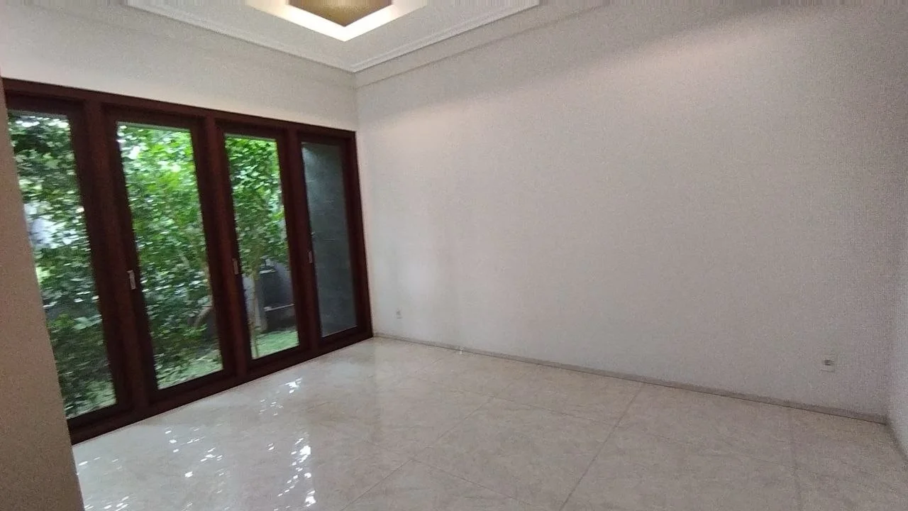 Dijual Rumah Baru Mewah Dengan Konsep Minimalis Modern Di Kawasan Elite Perum Araya Surabaya Timur